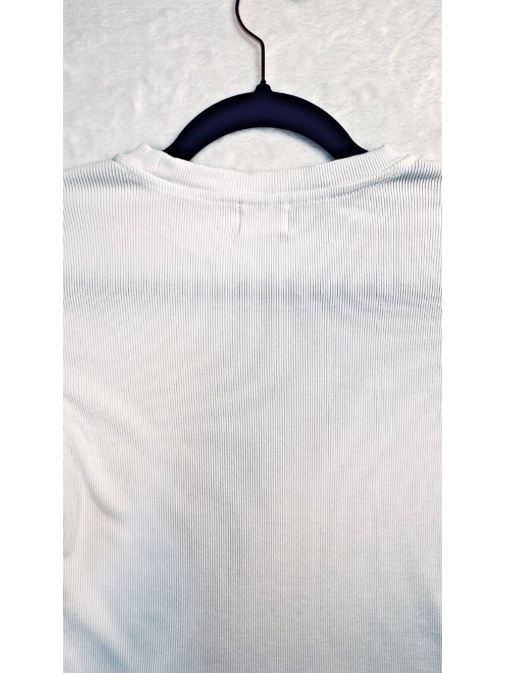 Aritzia Wilfred Free Ribbed Crop Top White XS Fitted Stretch Tee Coquette - Picture 6 of 8